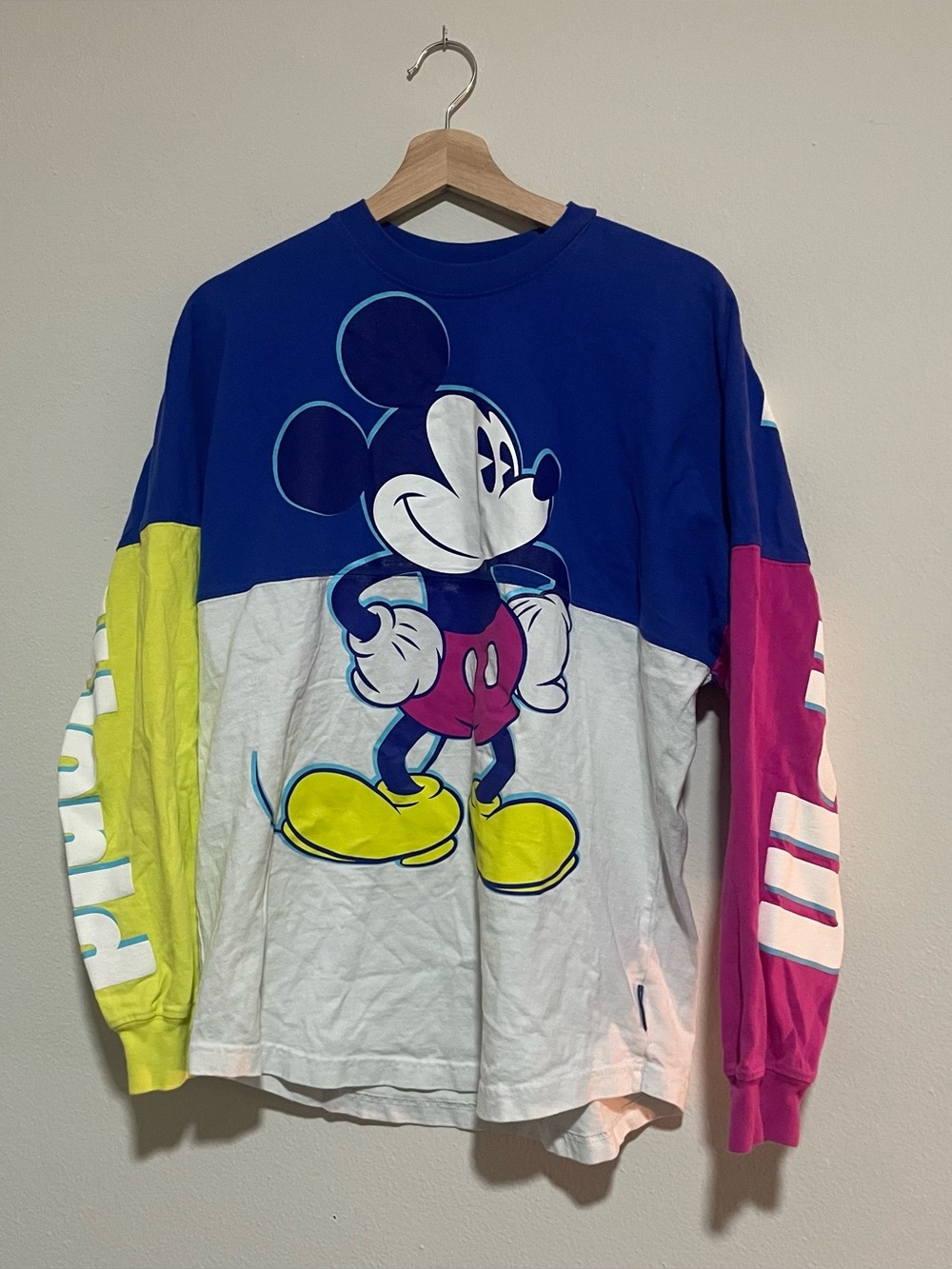 Disney Pie Eye Retro Mickey Color Block Spirit Jersey Shirt Small Disneyland